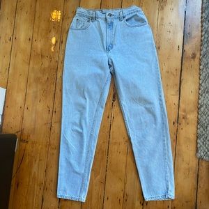 Levi’s 551 jeans